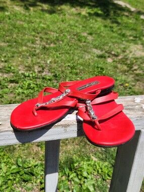 Brighton Aruba Sandals In Silver-Tone Chain Ornament with Crystals Size 7.5 EUC
